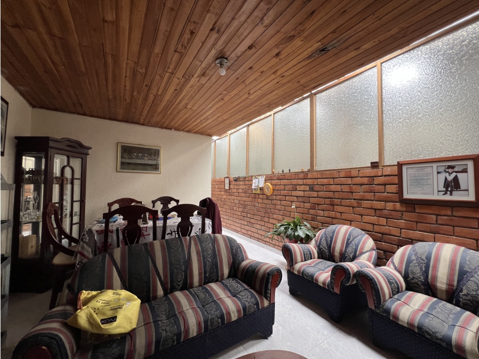 SE VENDE APARTAMENTO EN EL CENTRO DE ZIPAQUIRA SIN ADMINISTRACION!!