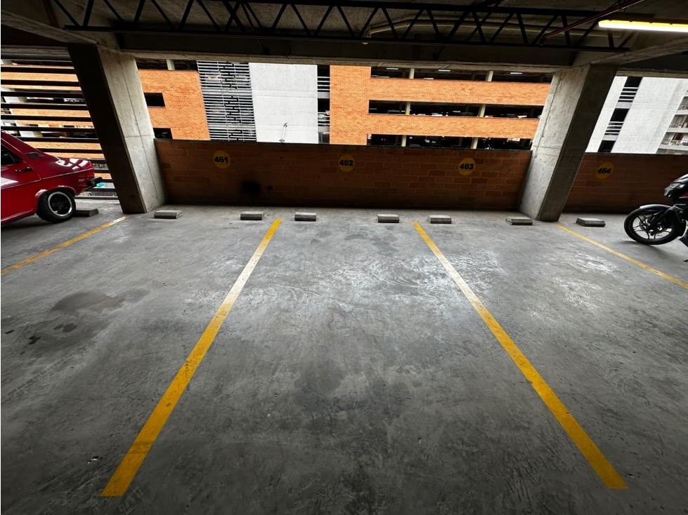SE ARRIENDA APARTAMENTO EN CONJUNTO AREZZO PARQUEADERO PROPIO — foto 2