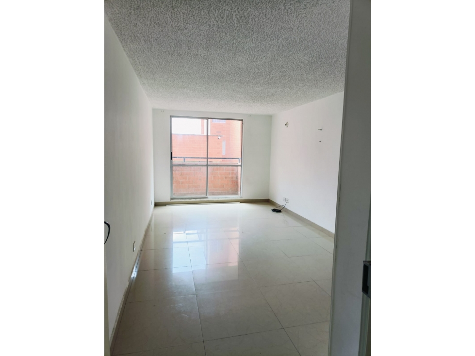 SE VENDE APARTAMENTO EN CONJUNTO RESIDENCIAL LOS PINOS — foto 3
