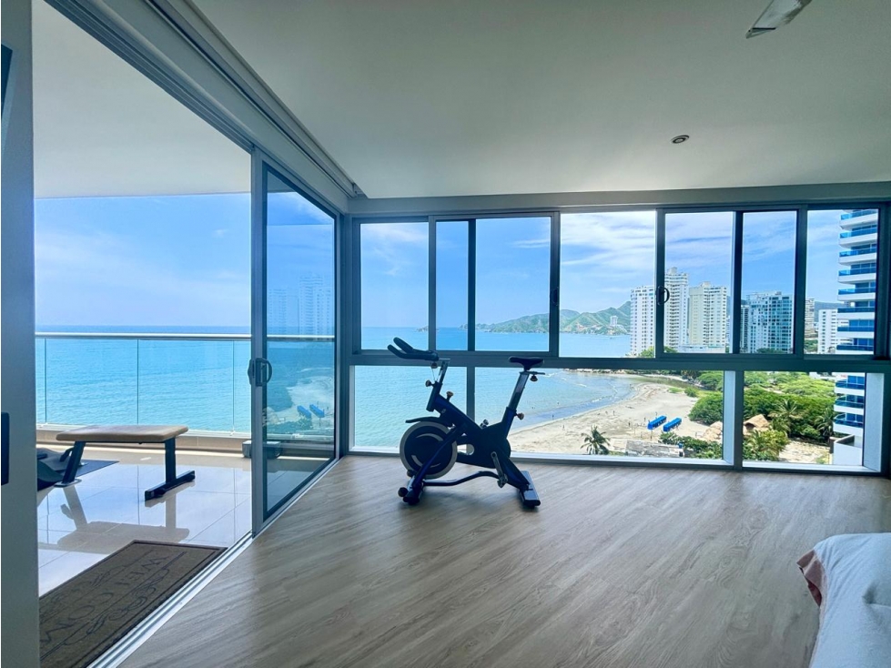 se vende hermoso apartamento en Playa Salguero Santa Marta