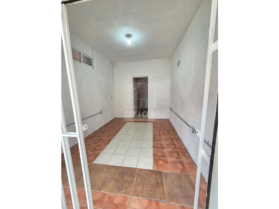 RENTA DE LOCAL COMERCIAL/MOLINO DE ROSAS, ÁLVARO OBREGÓN - 2