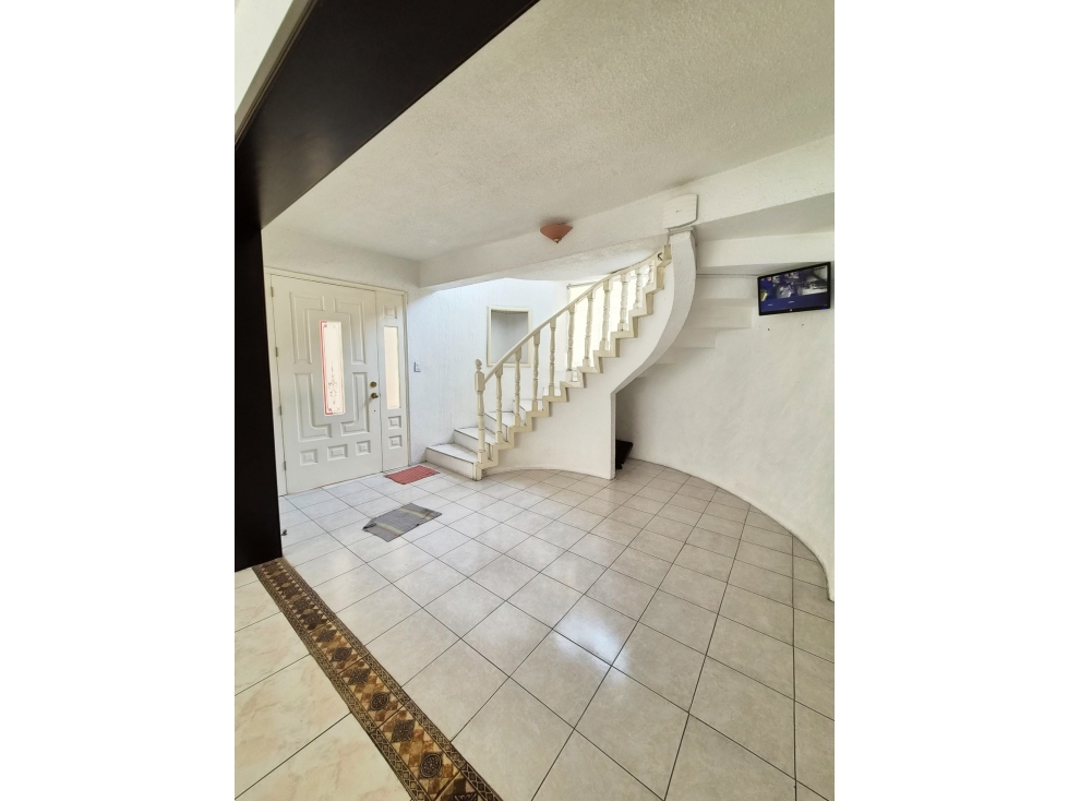 CASA EN VENTA/ IGNACIO ZARAGOZA - 4