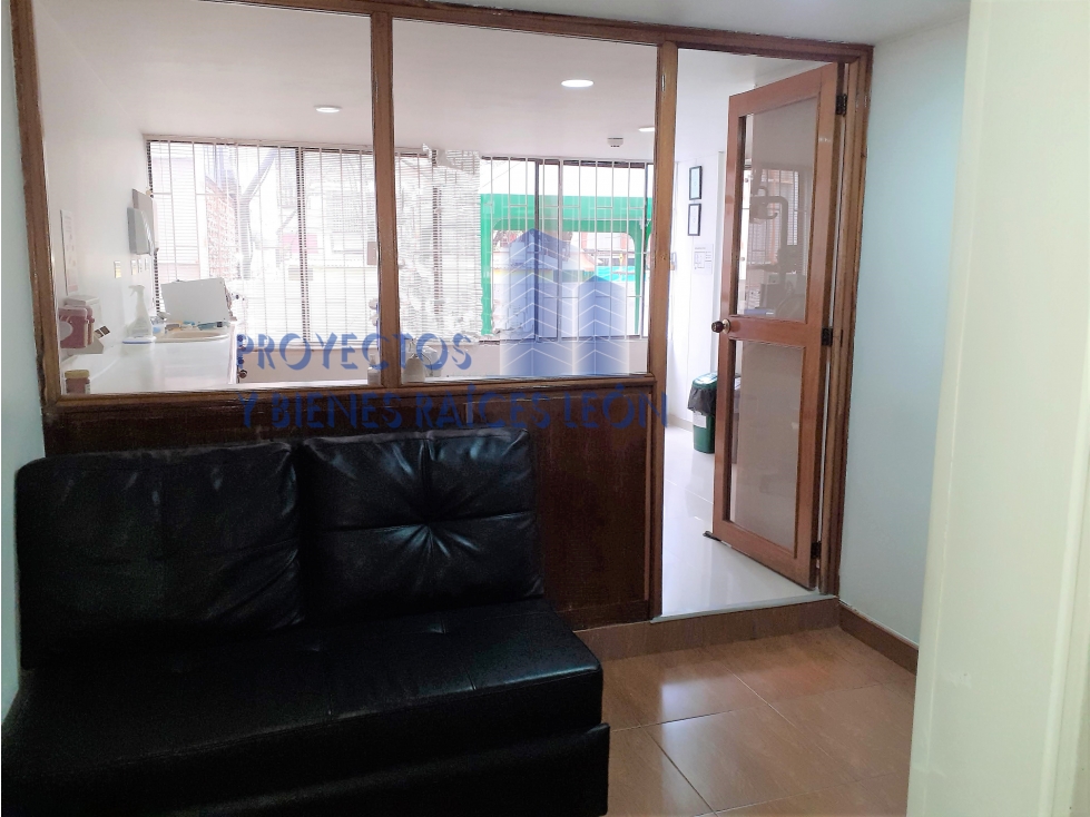 Vendo oficina cerca de la Clinica del Country, Bogotá CZ9210 — foto 4