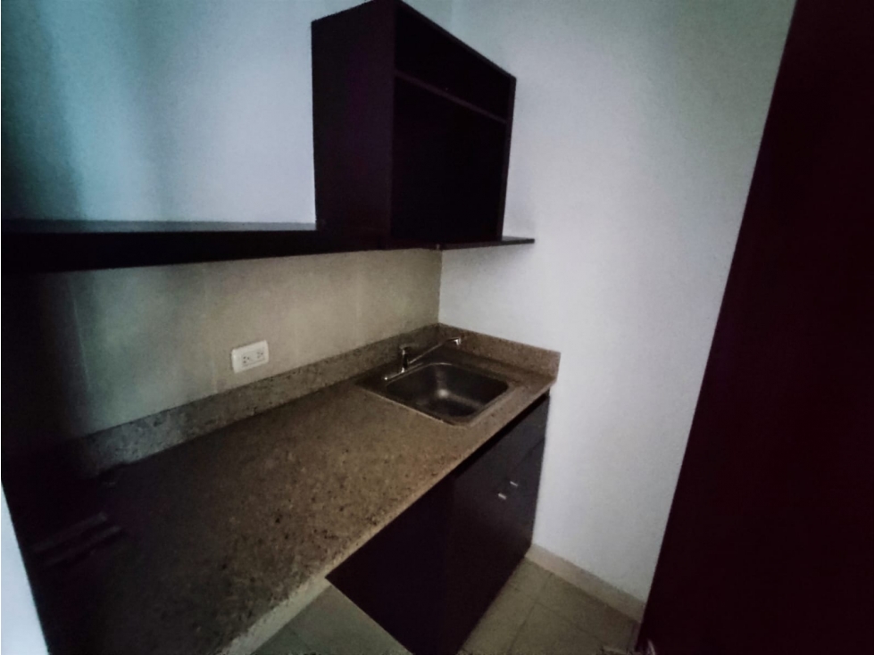 EN VENTA Y ARRIENDO OFICINA POBLADO MILLA DE ORO , MEDELLIN — foto 5
