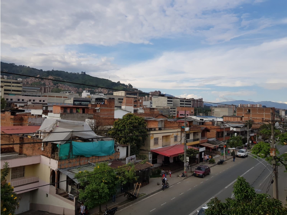 SE VENDE APARTAMENTO EN ITAGUI PISO 4