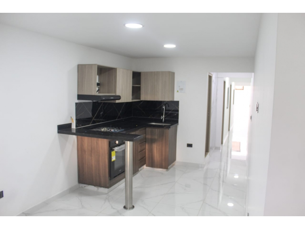 APARTAMENTO EN VENTA EN CAMPO VALDES MEDELLIN PISO 3 — foto 3