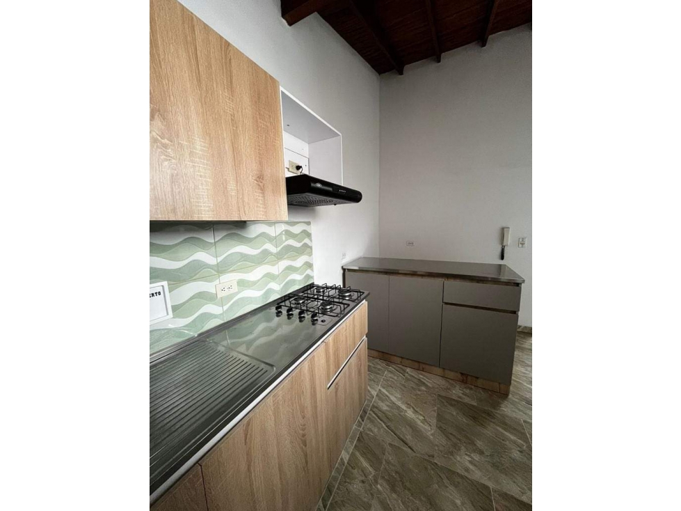 EN VENTA APARTAMENTO EN ENVIGADO, ANTIOQUIA PISO 4 — foto 3