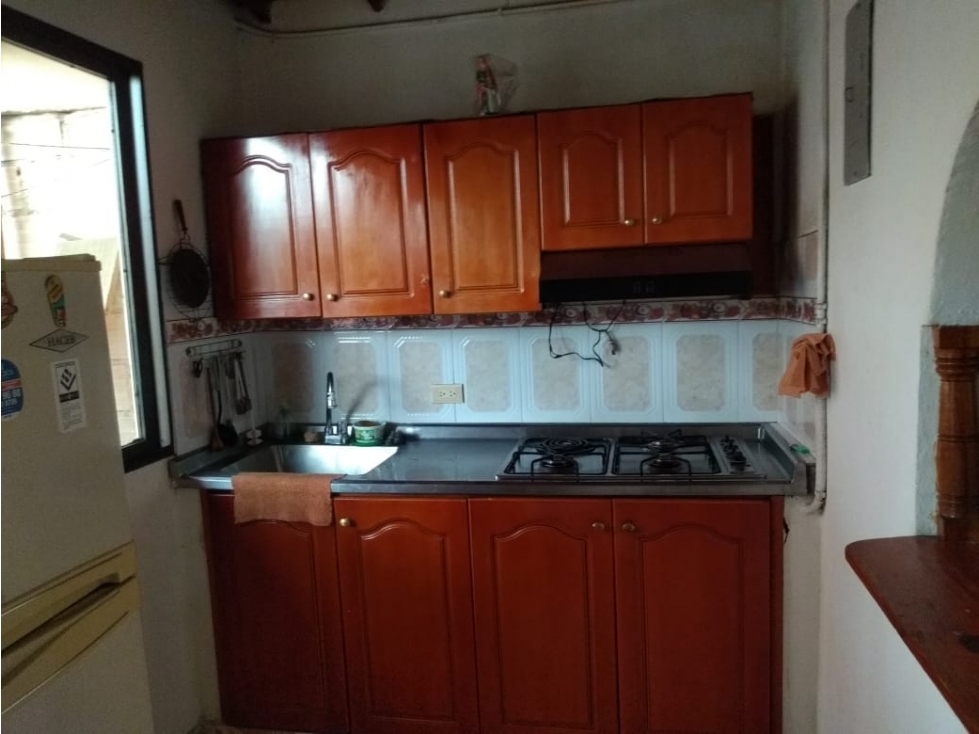 EN VENTA APARTAMENTO EN BUENOS AIRES, MEDELLIN PISO 3 — foto 3