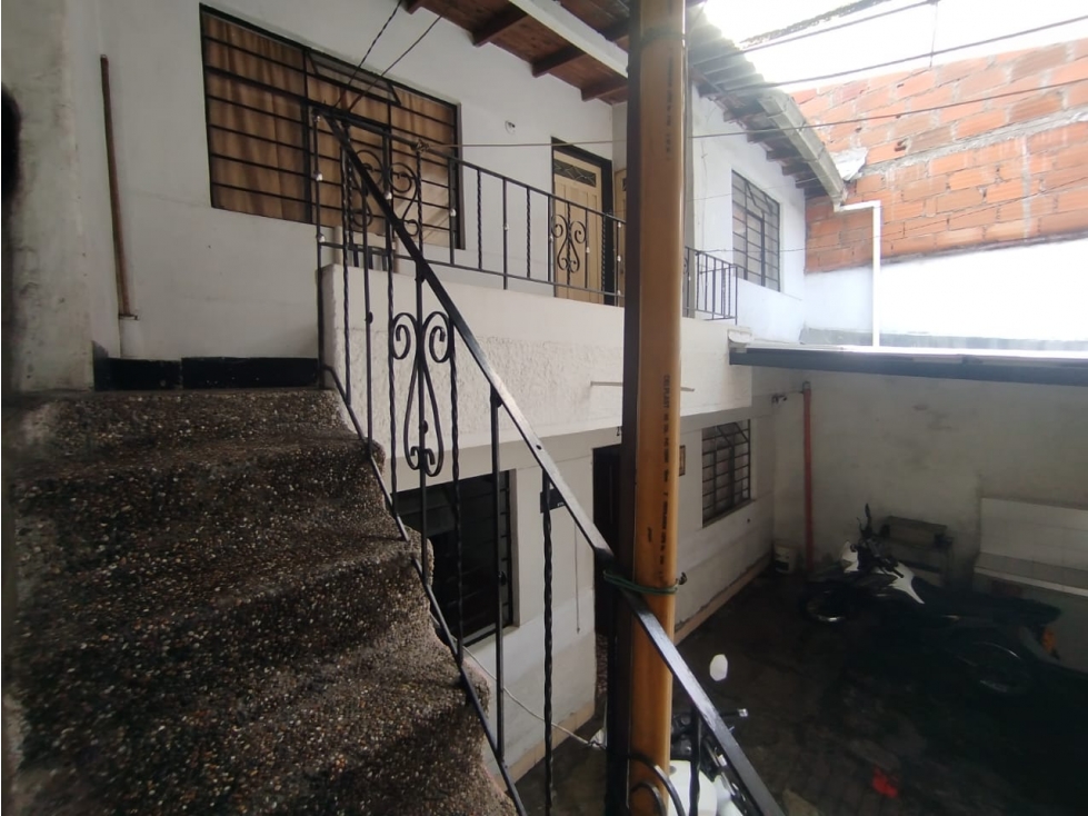 CASA LOTE EN VENTA VILLA HERMOSA MEDELLIN, PISO 1 y 2 — foto 5