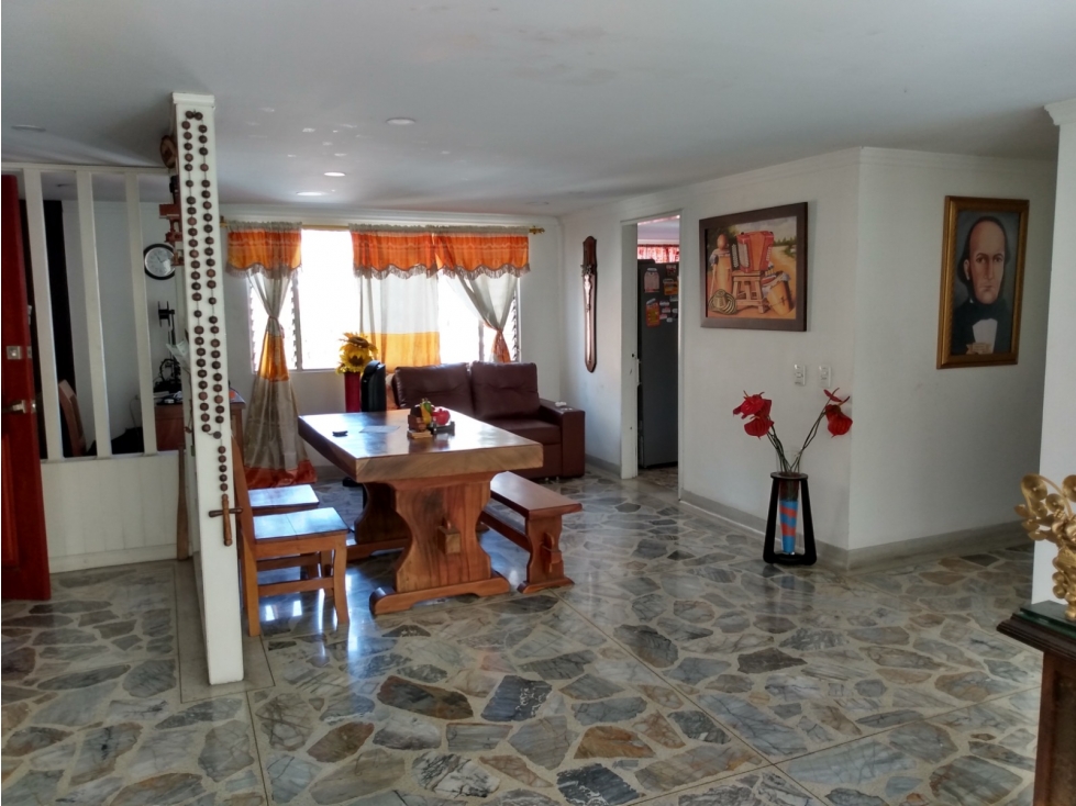 APARTAMENTO EN VENTA EN BOMBONA,MEDELLIN PISO 7 — foto 3