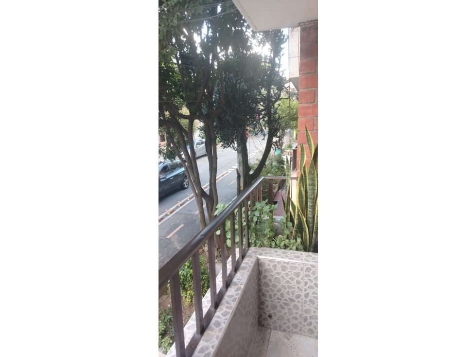 EN VENTA CASA EN BOSTON, MEDELLIN PISO 2 — foto 3