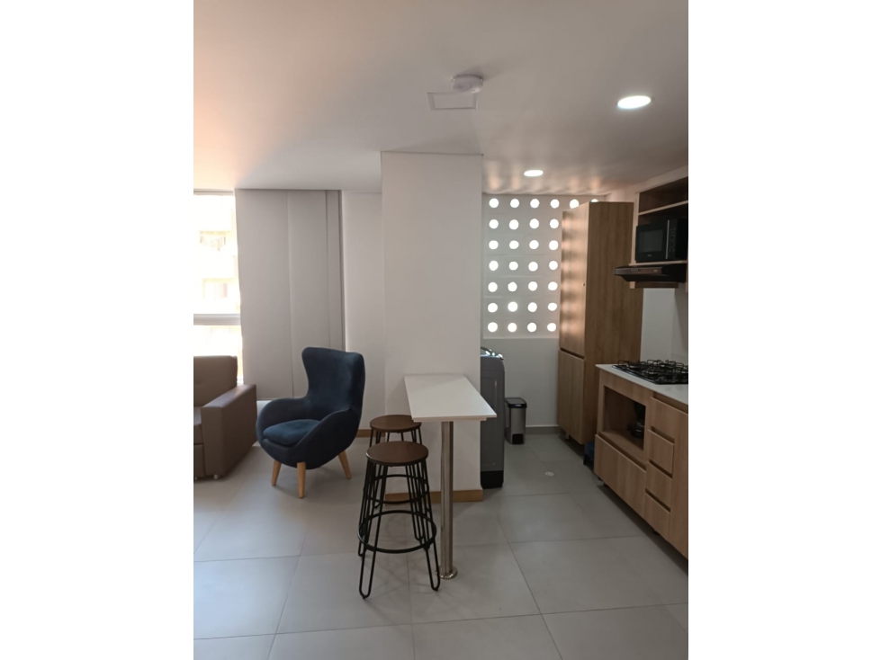 APARTAESTUDIO EN VENTA EN BOMBONA MEDELLIN PISO 10 — foto 3