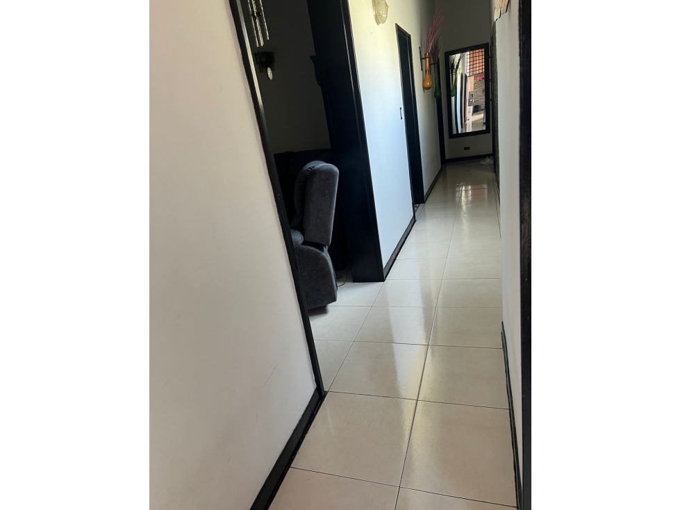 EN VENTA CASA EN BOSTON, MEDELLIN PISO 3 — foto 6