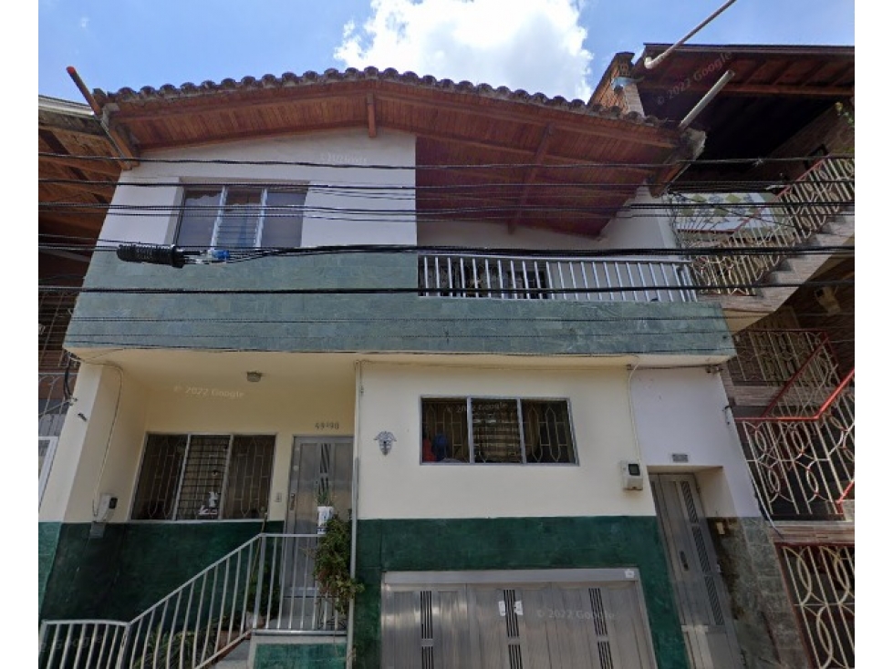 CASA EN VENTA BUENOS AIRES , MEDELLIN PISO 2