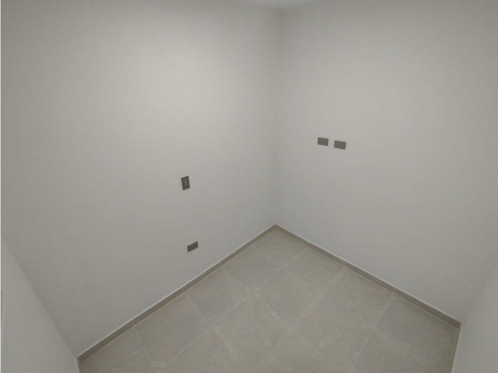 APARTAMENTO EN VENTA LAS PALMAS MEDELLIN PISO 1 — foto 6
