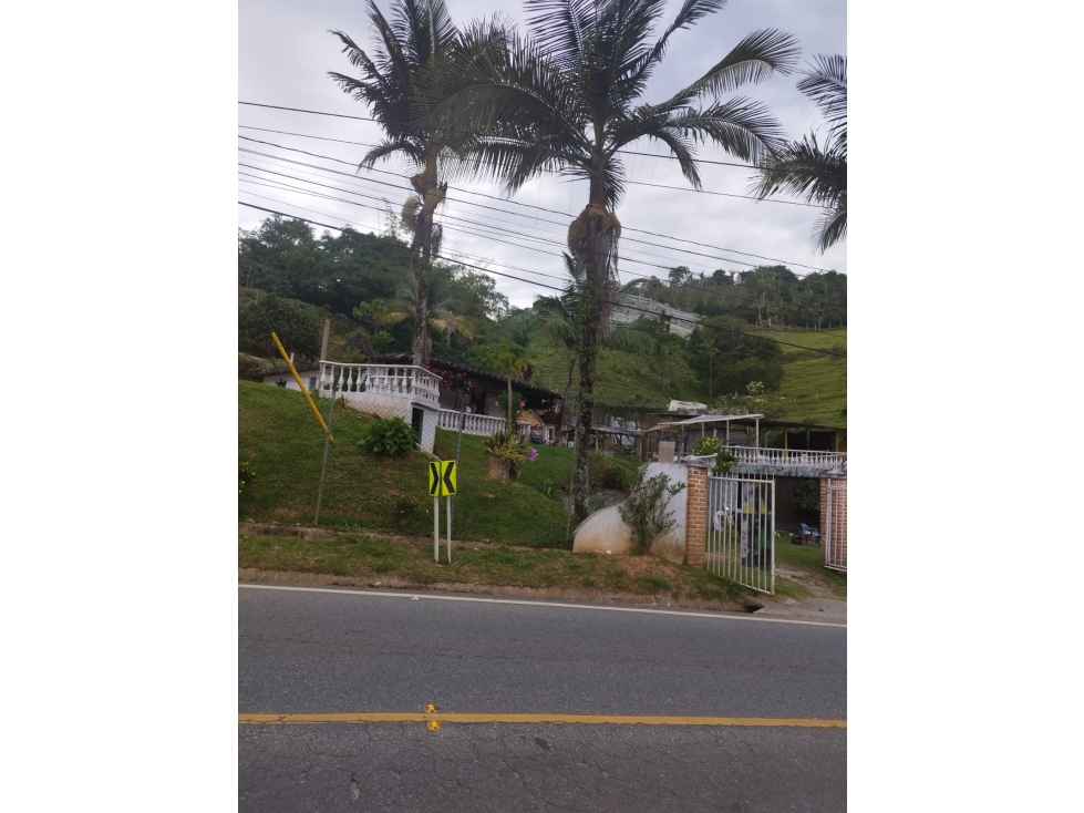 CASA FINCA EN EL ANTIOQUIA PEÑOL GUAMITO — foto 6