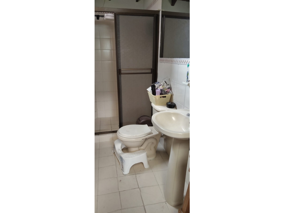EN VENTA CASA EN BUENOS AIRES, MEDELLIN PISO 3 — foto 3