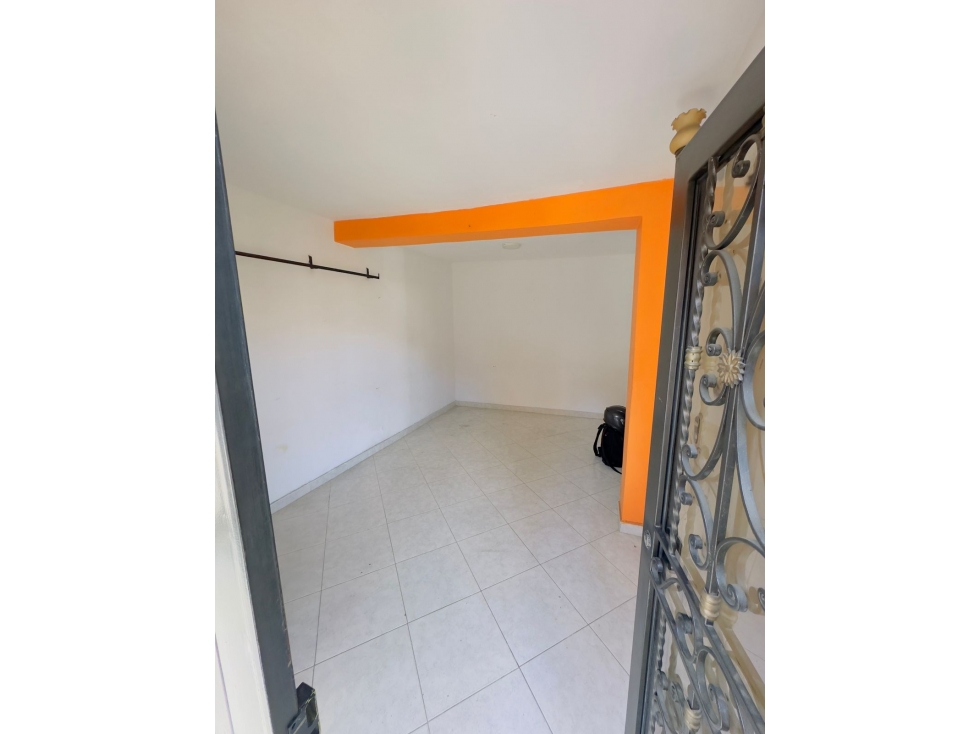 EN VENTA CASA EN CAMPO VALDES EN MEDELLIN PISO 1-2Y3 — foto 3