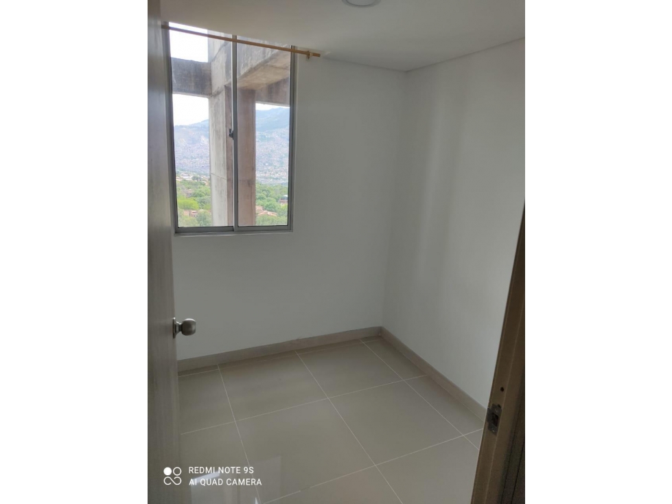 EN VENTA APARTAMENTO EN ROBLEDO PILARICA, ANTIOQUIO PISO 23 — foto 3