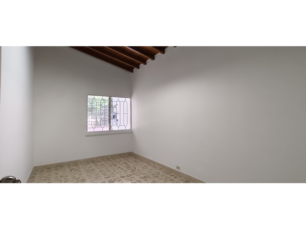Casa Local en arriendo en La Castellana Medellín — foto 4