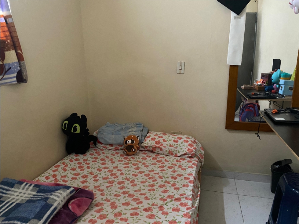 EN VENTA CASA EN EL SALVADOR, MEDELLIN PISO 2 — foto 4