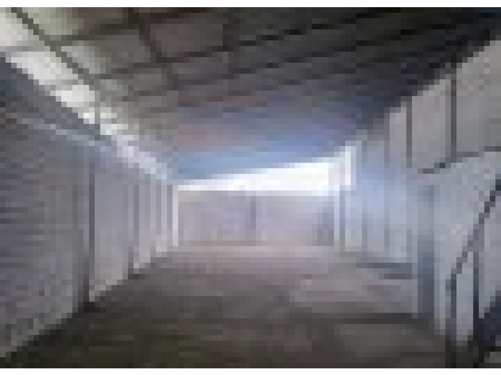 BODEGA EN VENTA EN EL CENTRO BOMBONA, MEDELLIN PISO 1 - 6