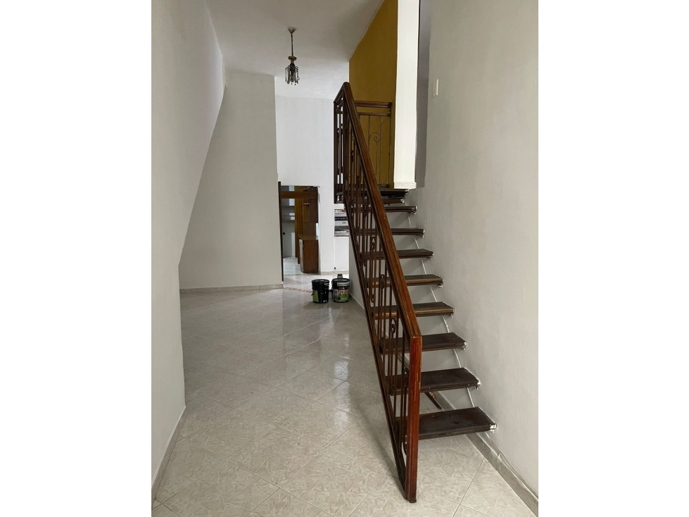 EN VENTA CASA EN BOMBONA, MEDELLIN PISO 1 — foto 4