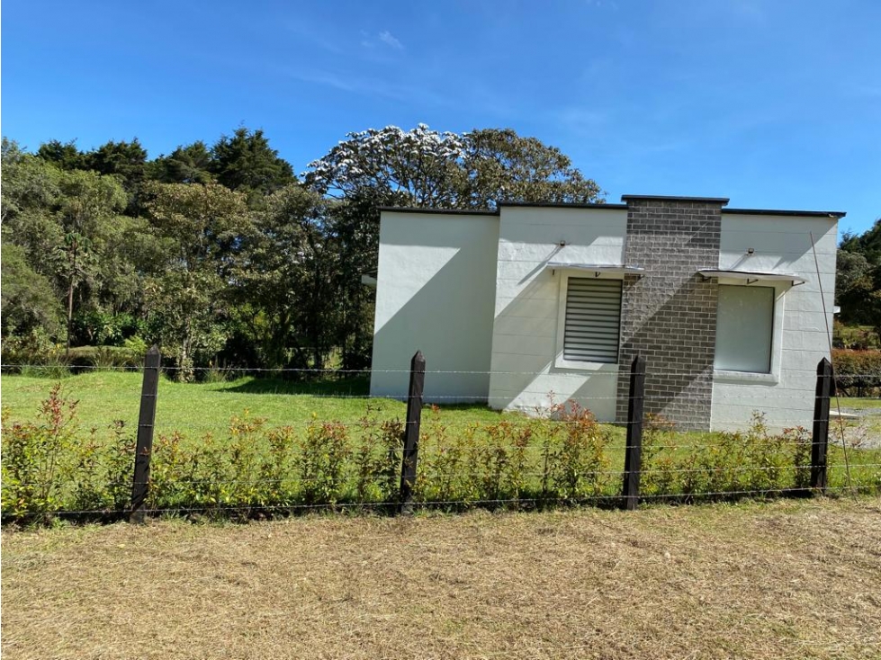 FINCA EN VENTA EN SANTA ELENA ANTIOQUIA — foto 4