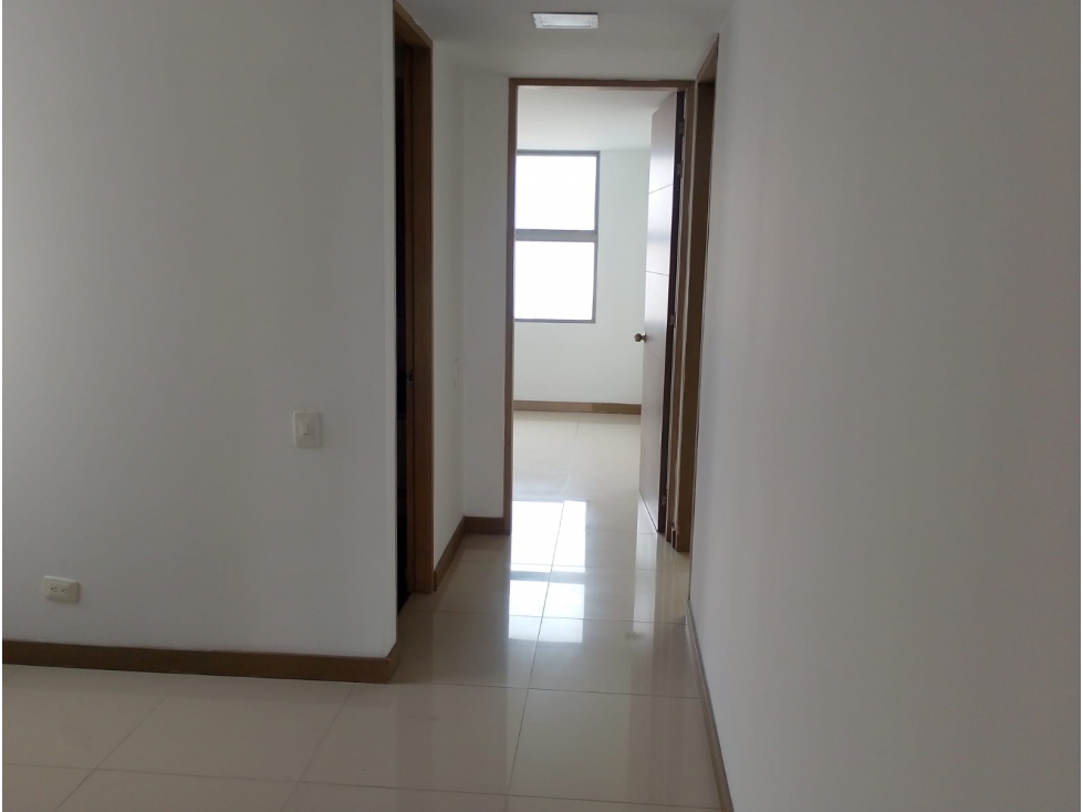 APARTAMENTO EN VENTA EN LAURELES MEDELLIN PÍSO 9 — foto 6