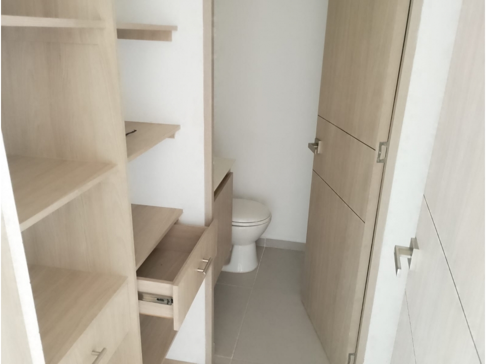 APARTAMENTO EN VENTA EN SABANETA ANTIOQUIA PISO 14 — foto 3