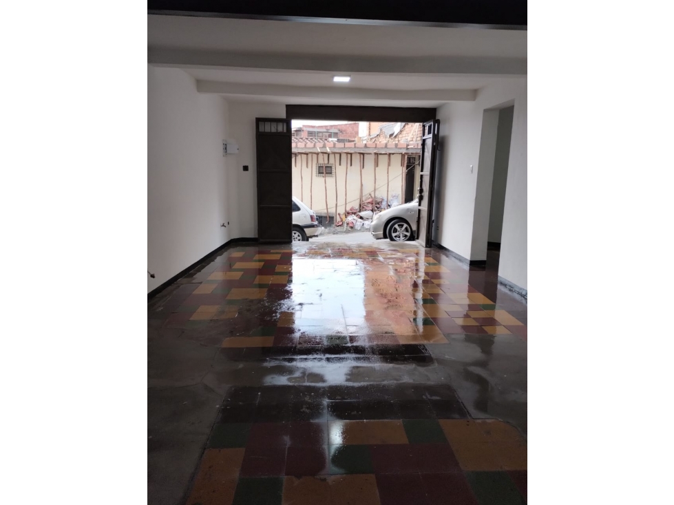 CASA PARA REMODELAR EN VENTA BARRIO LAS PALMAS, MEDELLIN PISO 1 — foto 3