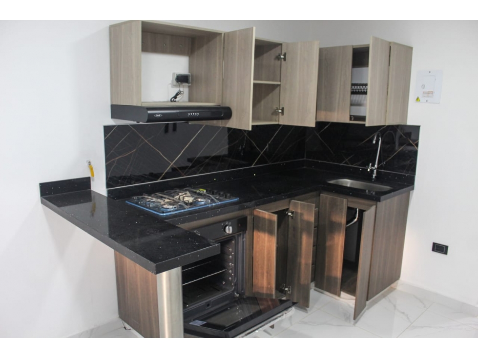 APARTAMENTO EN VENTA EN CAMPO VALDES MEDELLIN PISO 3