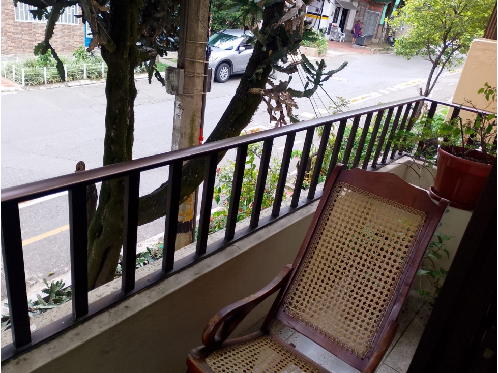 EN VENTA APARTAMENTO EN BOSTON, MEDELLIN PISO 2 — foto 3