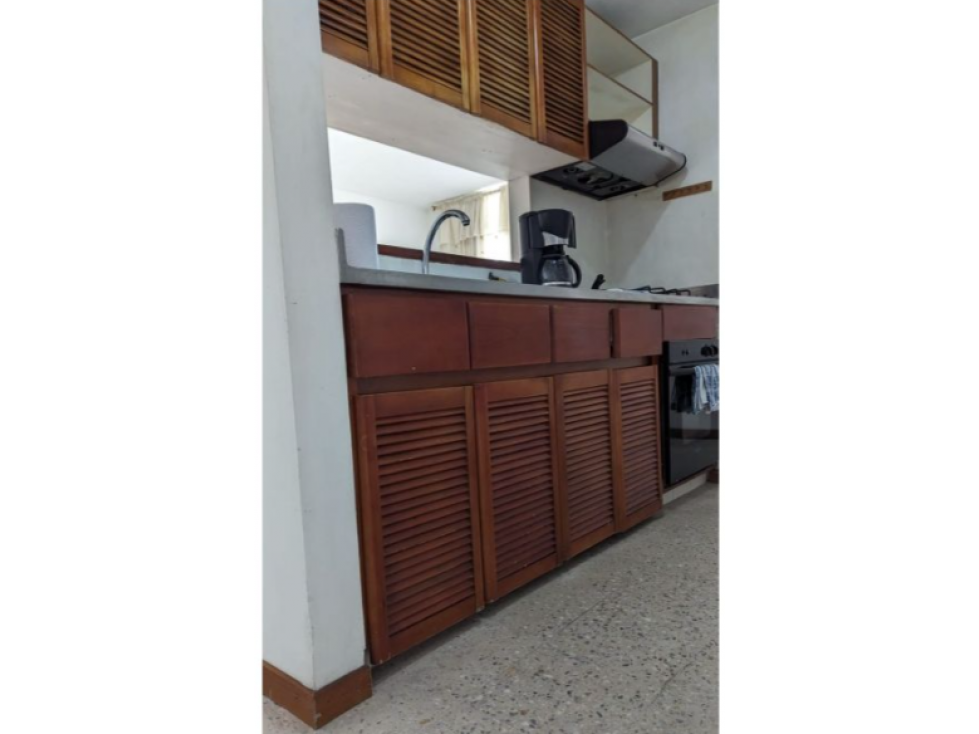EN VENTA APARTAMENTO EN BOSTON MEDELLIN PISO 9 — foto 4
