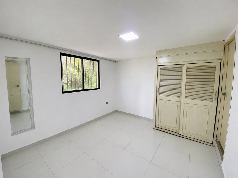 Apartaestudio en arriendo en Belen Aguas Frias — foto 3