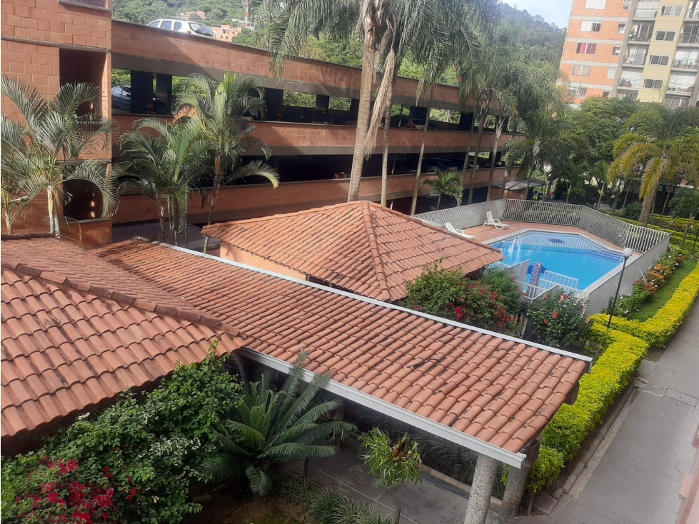 BAJO DE PRECIO! APARTAMENTO EN VENTA LOS COLORES, MEDELLIN PISO 3 — foto 2