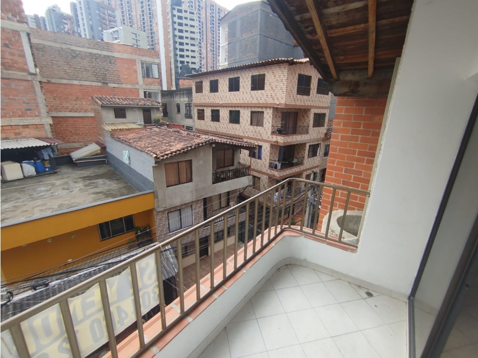 APARTAMENTO EN VENTA EN SABANETA,MEDELLIN PISO 4 — foto 3