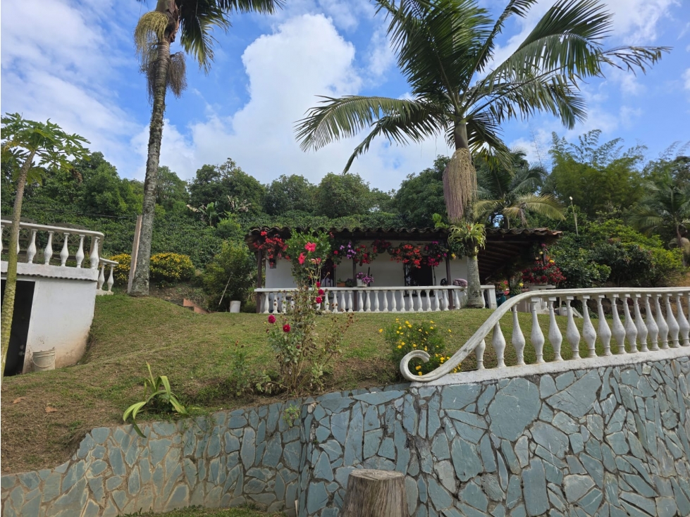 CASA FINCA EN EL ANTIOQUIA PEÑOL GUAMITO — foto 4
