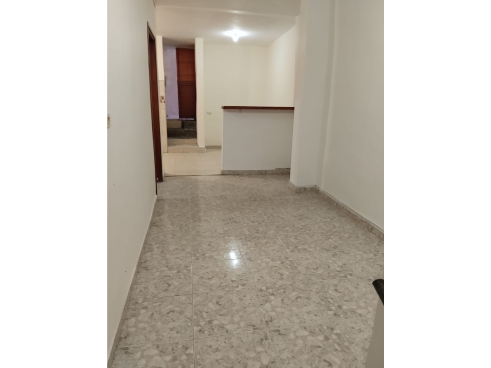 EN VENTA CASA EN LA MILAGROSA, MEDELLIN PISO 1 — foto 2