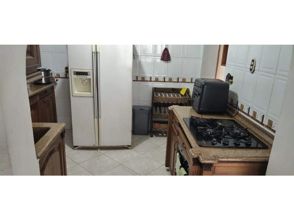 EN VENTA CASA EN BUENOS AIRES, MEDELLIN PISO 1 — foto 3