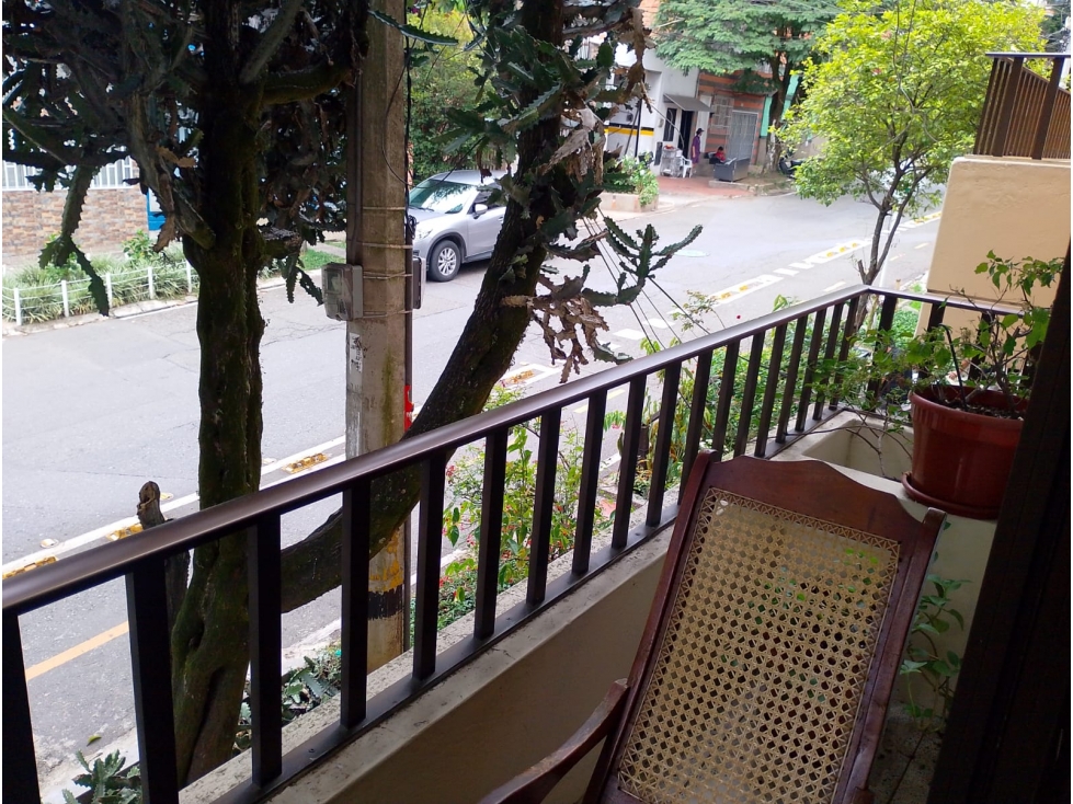 EN VENTA APARTAMENTO EN BOSTON, MEDELLIN PISO 2 — foto 4