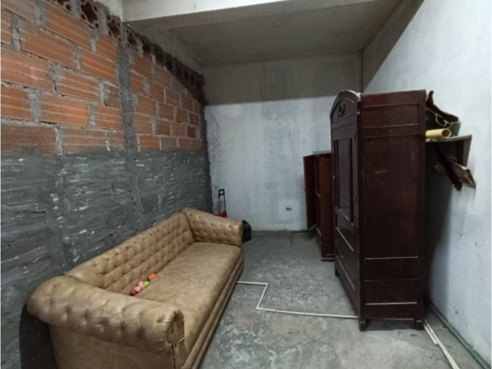 EN VENTA CASA LOTE EN VILLA HERMOSA, MEDELLIN PISO 1 — foto 5