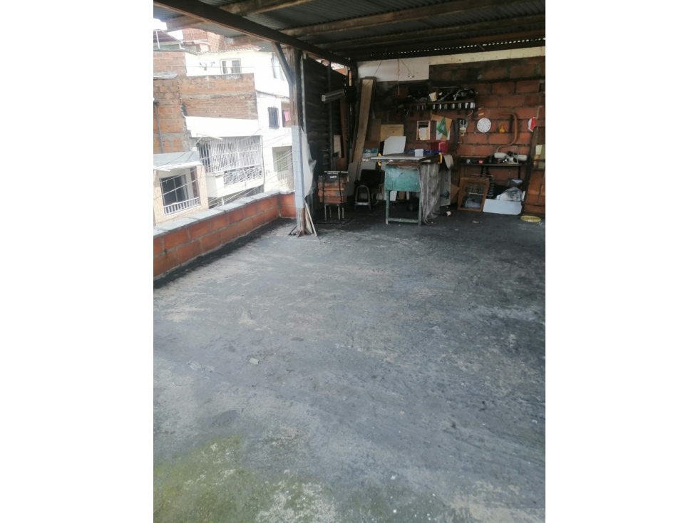 EN VENTA CASA EN EL SALVADOR, MEDELLIN PISO 1-2 Y3 — foto 3