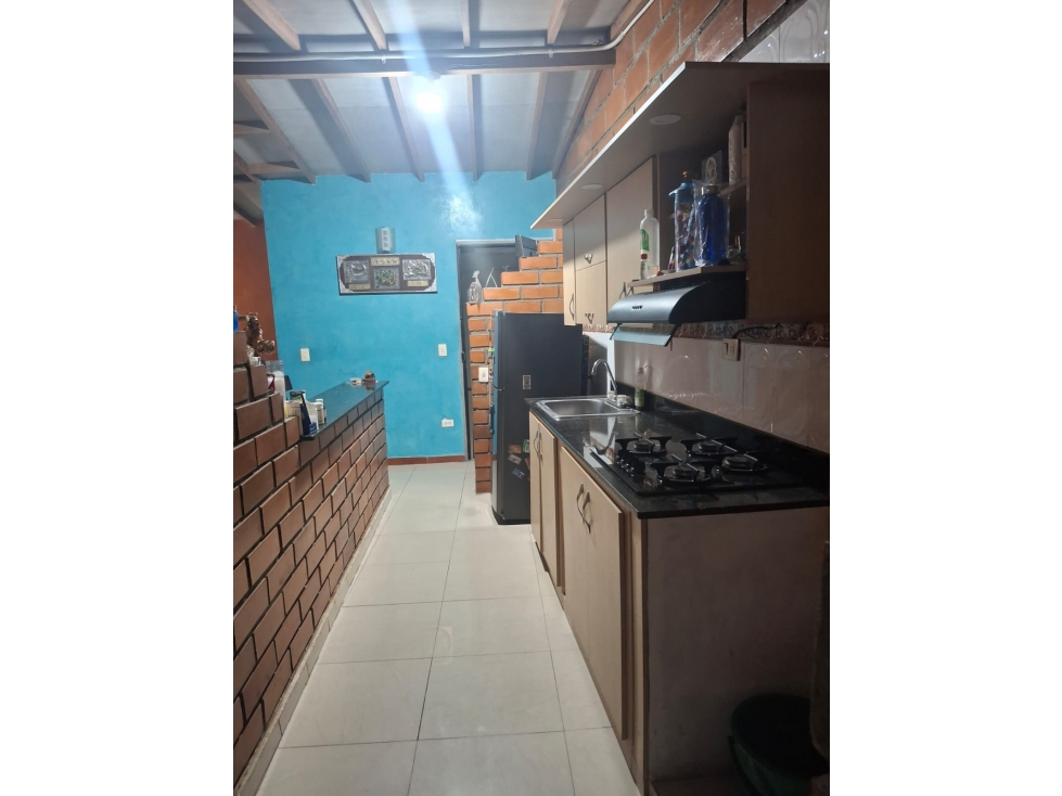EN VENTA 2 APARTAMENTOS EN CAICEDO, MEDELLIN PISO 2 Y 3 — foto 2
