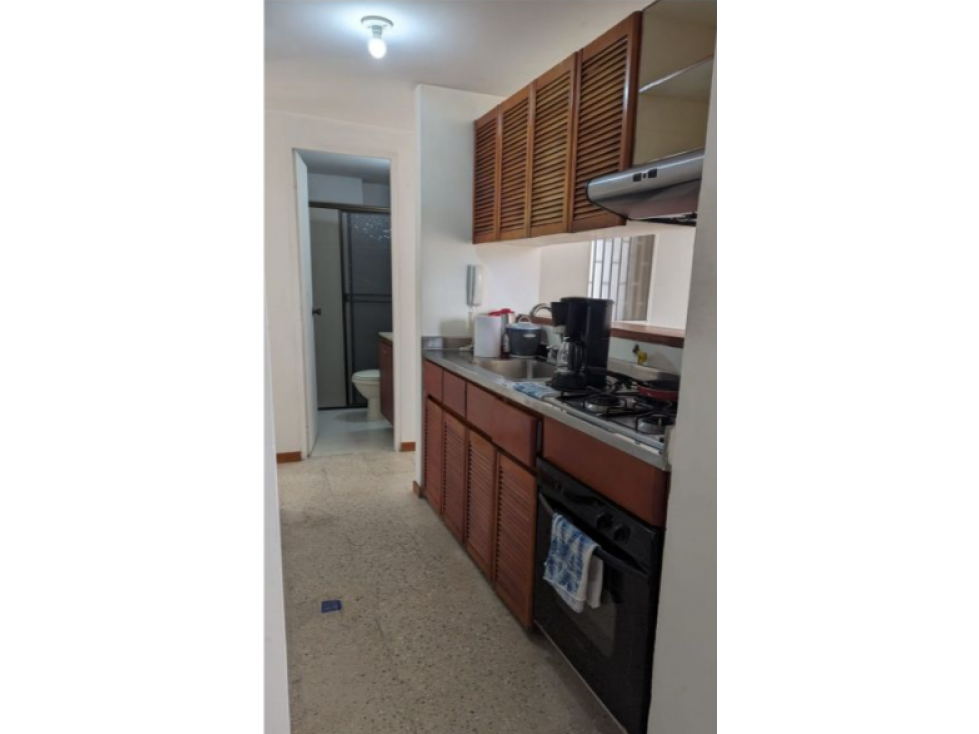 EN VENTA APARTAMENTO EN BOSTON MEDELLIN PISO 9 — foto 3