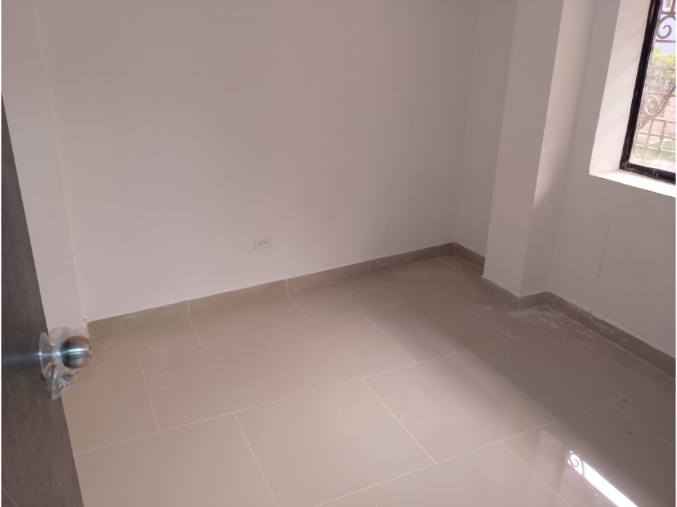 EN VENTA APARTAMENTO EN BOSTON, MEDELLIN PISO 3 — foto 6