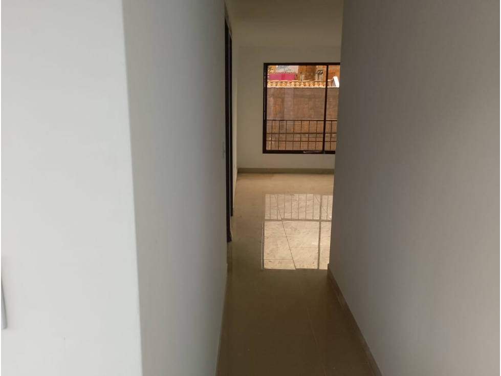 EN VENTA APARTAMENTO EN BOSTON, MEDELLIN PISO 4 — foto 3