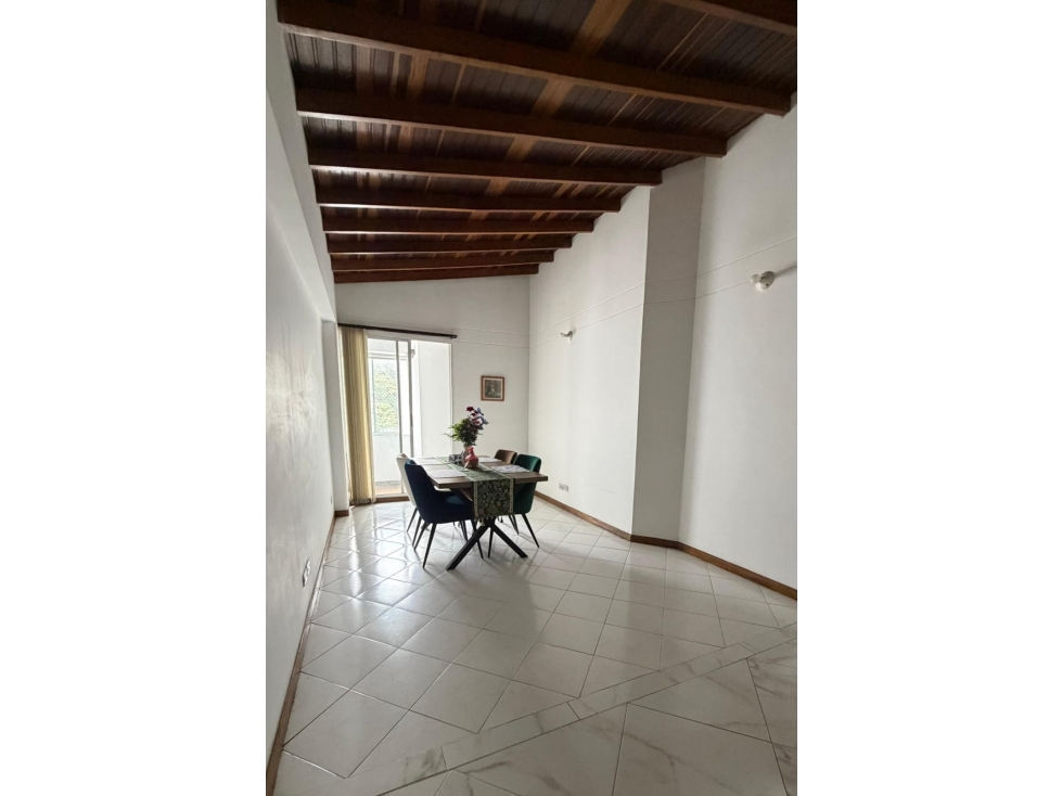 APARTAMENTO EN VENTA EN PRADO CENTRO MEDELLIN PISO 6 — foto 2