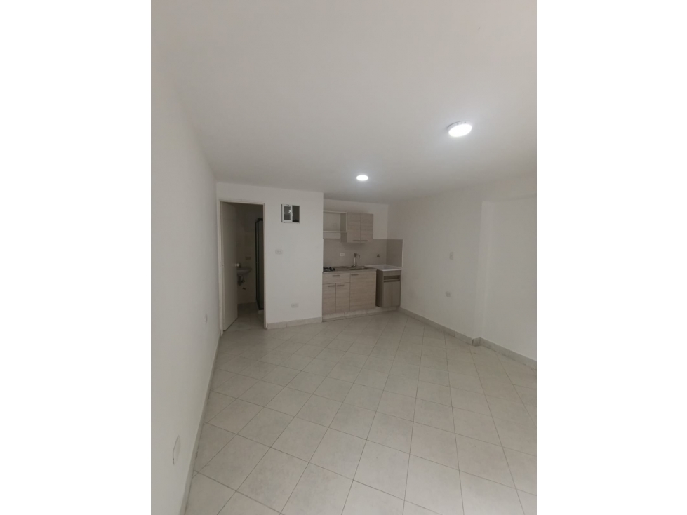LOCAL Y APARTAESTUDIO EN VENTA EN EL CENTRO,MEDELLIN PISO 1 — foto 2