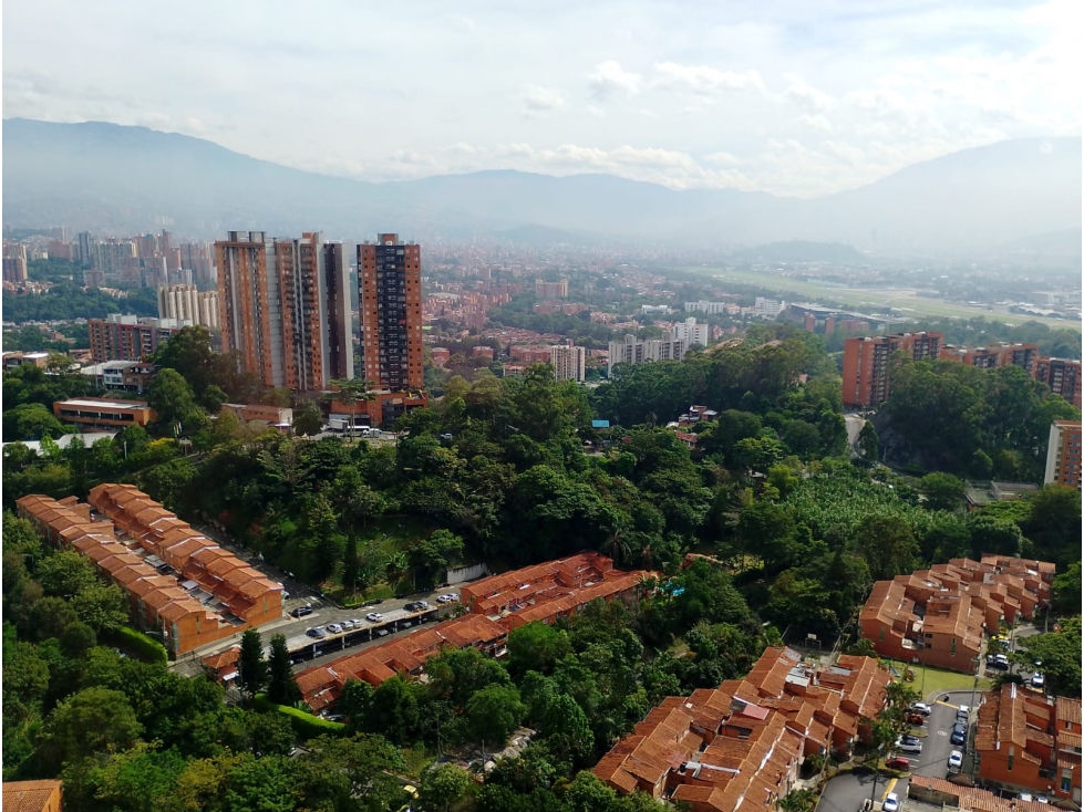 APARTAMENTO EN VENTA RODEO ALTO MEDELLIN PISO 26
